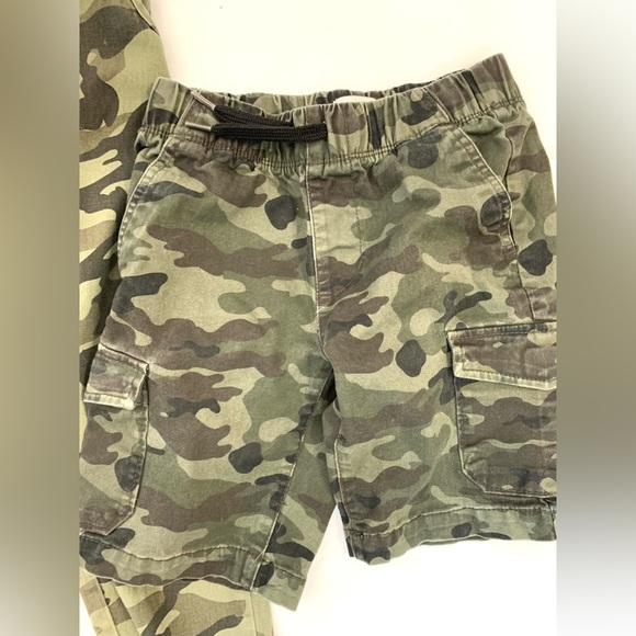 Boys Sz 6-7 Camo Pants and Shorts - Picture 2 of 8
